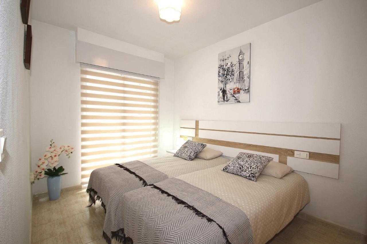 Del Cura Beach Apartment Торевиеха Екстериор снимка