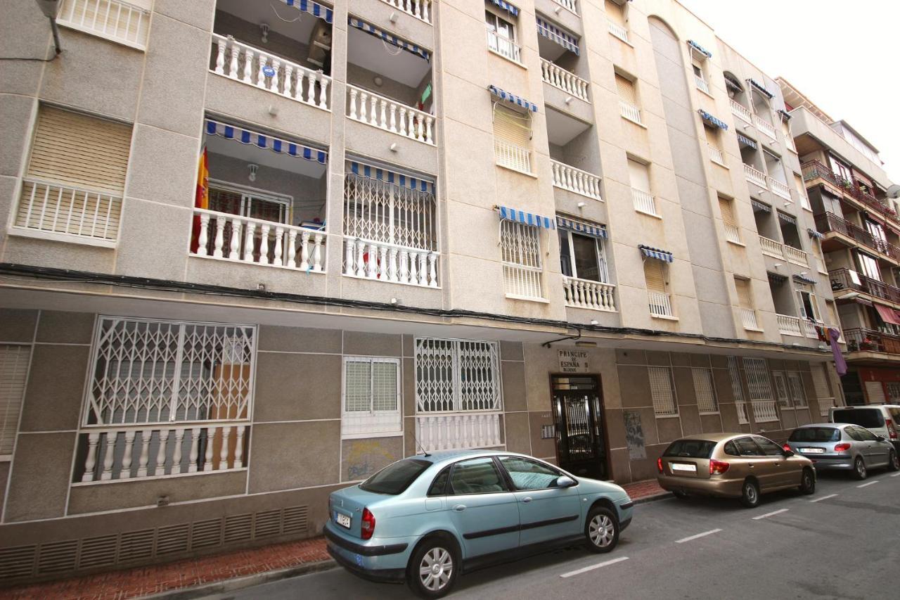 Del Cura Beach Apartment Торевиеха Екстериор снимка
